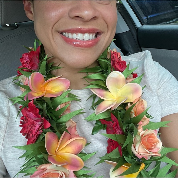 handmade faux floral lei w/ matching head lei - Picture 6 of 8